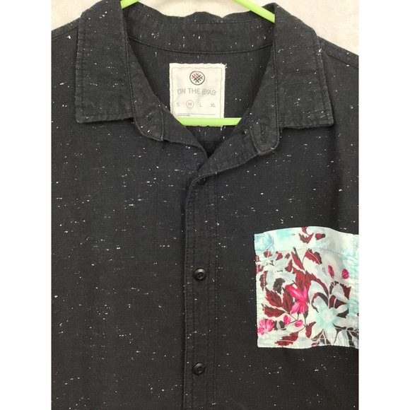 On the Byas Men's Button-Up Short Sleeve Floral Print Pocket Speckle Sz Med - Picture 3 of 8
